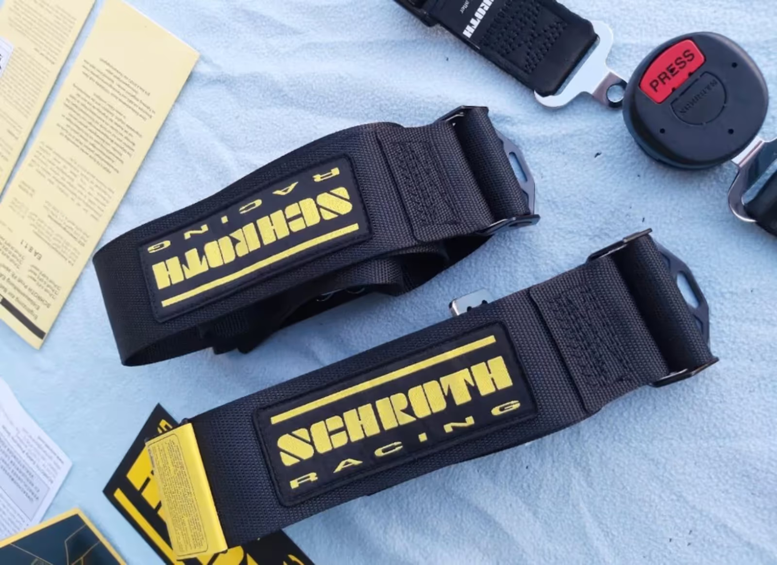 SCHROTH PROFI II-FE ASM BELT, BLACK, RELEASE, LEFT, NEW. 20071