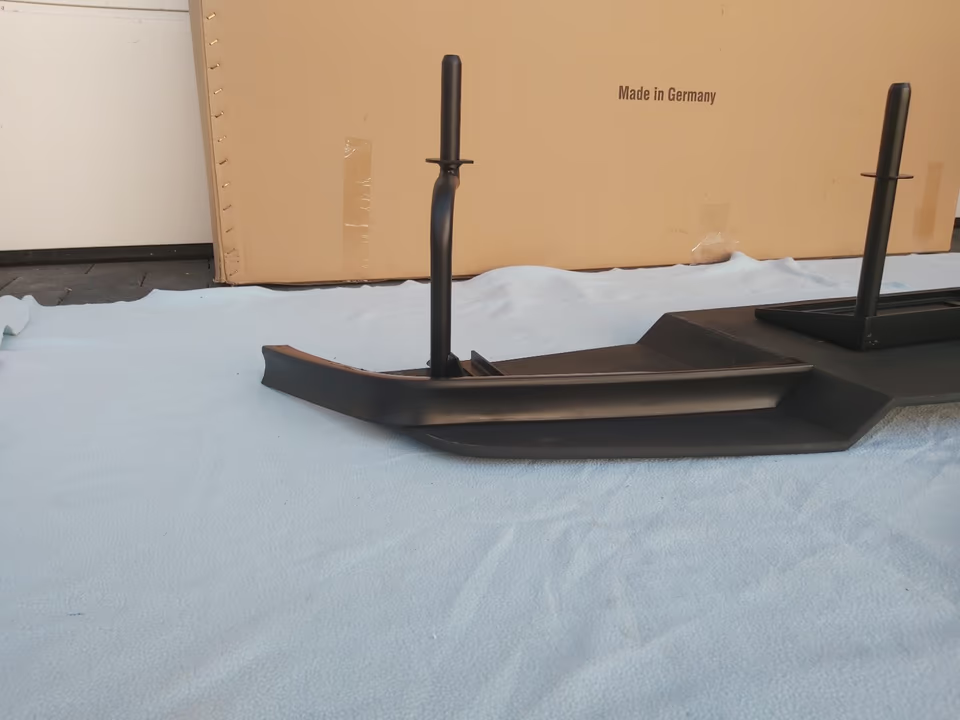 ADJUSTABLE FRONT SPLITTER KIT FOR BMW E36 M3 GT , BRAND NEW