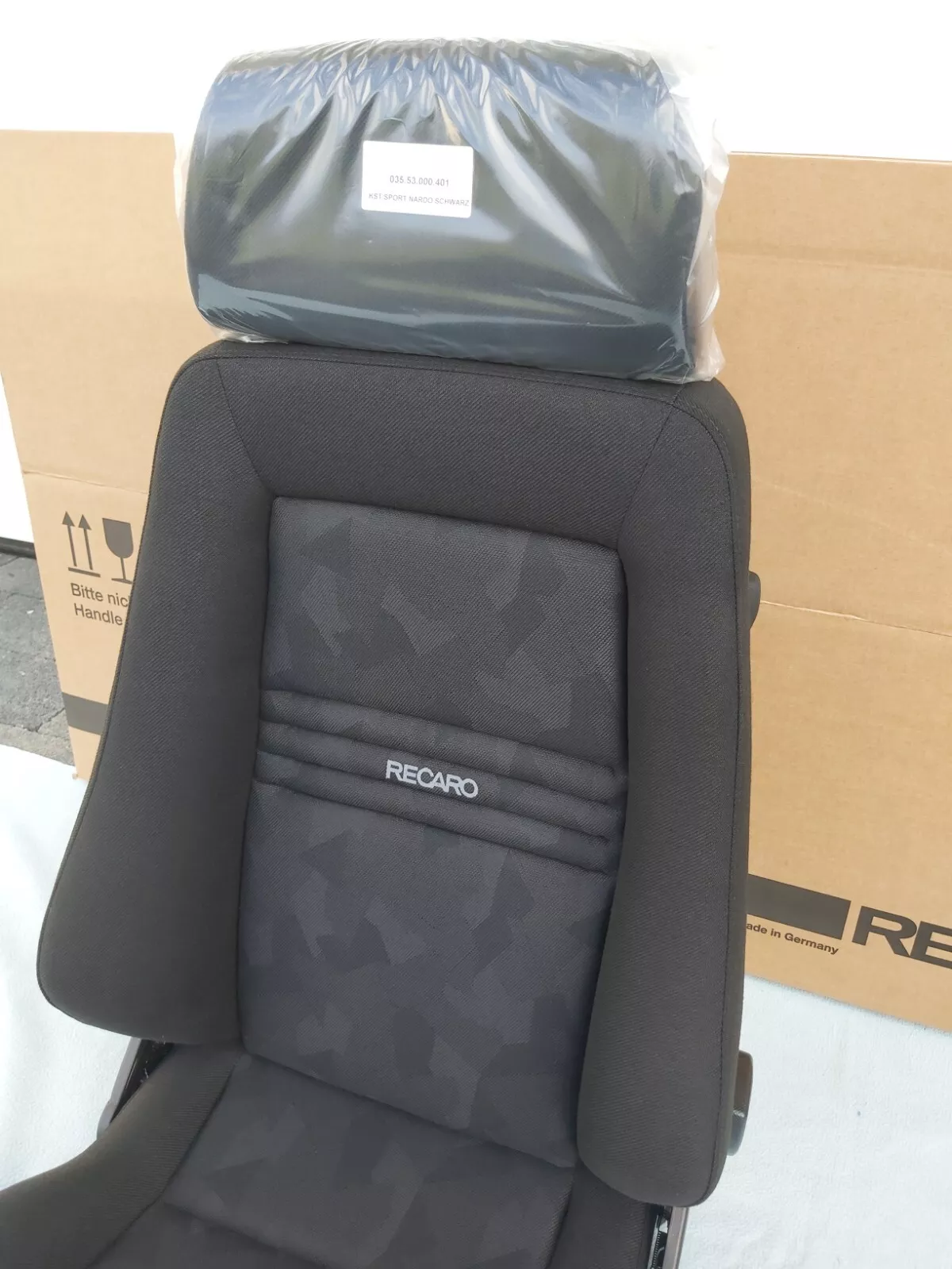 Recaro Specialist Artista Black / Nardo Black