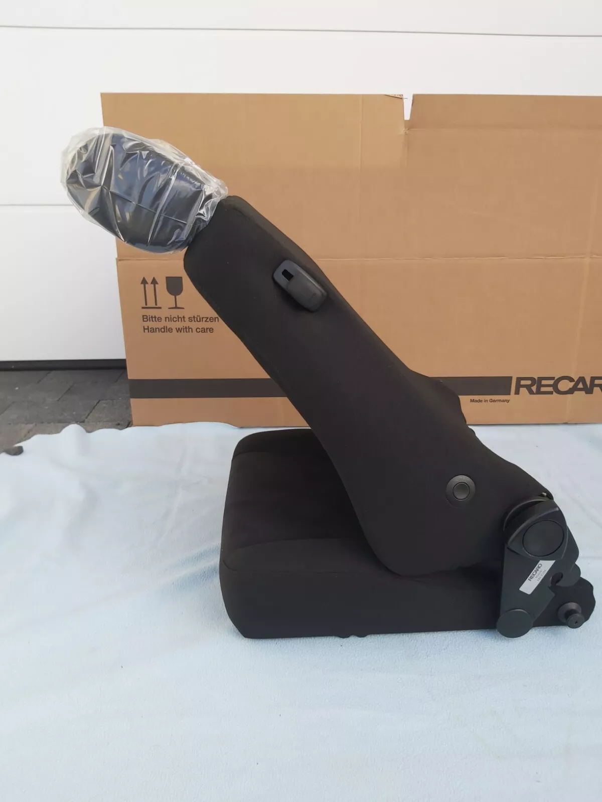 Recaro Specialist Artista Black / Nardo Black