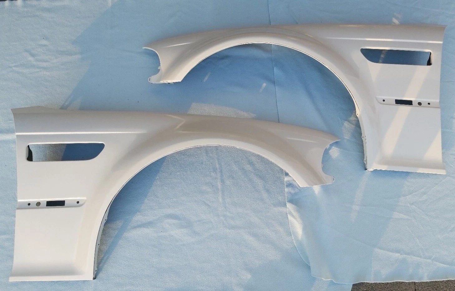 REAL CARBON FENDERS FOR BMW E46 M3, BRAND NEW, MADE IN GERMANY