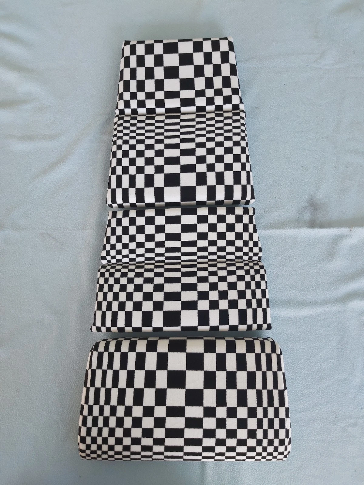 Center inserts made of fabric with a "PASCHA" pattern for RECARO Pole Position ABE seat