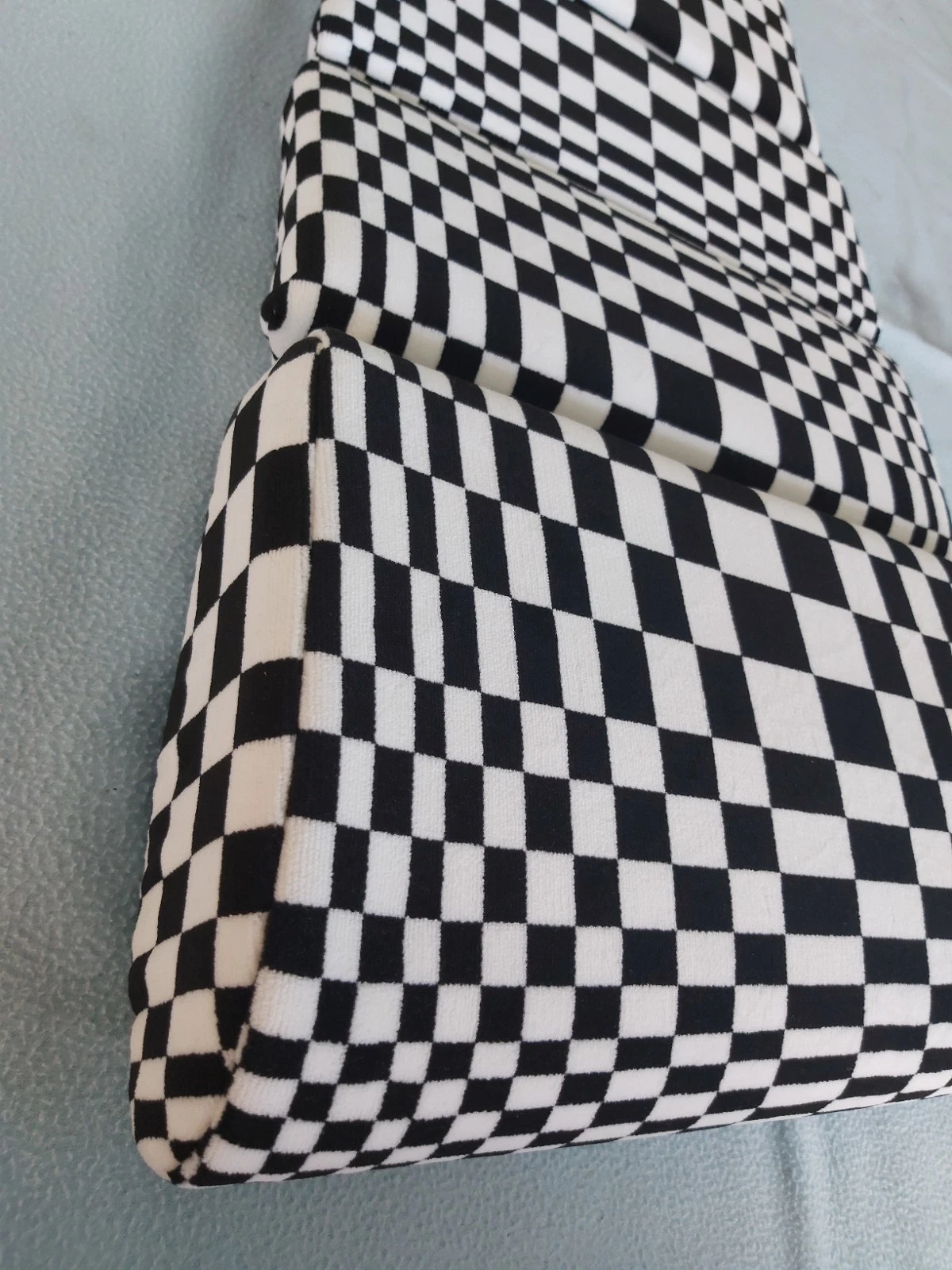 Center inserts made of fabric with a "PASCHA" pattern for RECARO Pole Position ABE seat