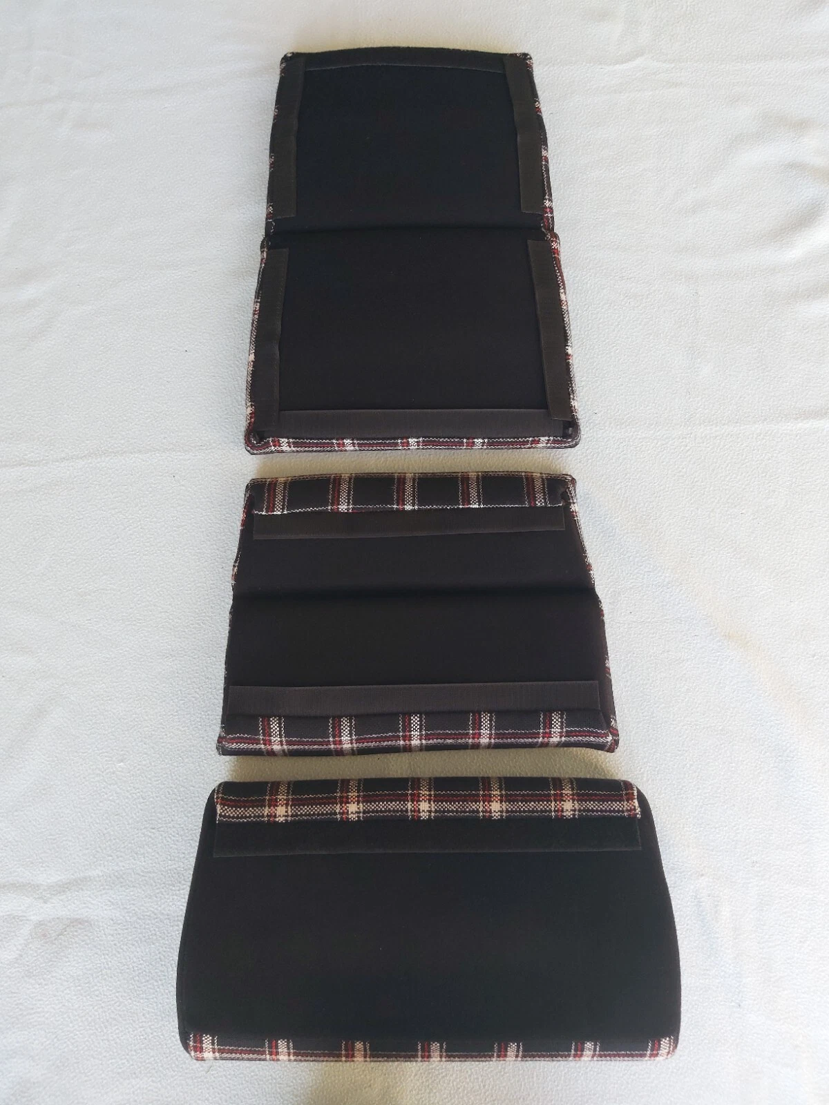 Center inserts made of fabric with a "TARTAN" pattern for RECARO Pole Position ABE seat
