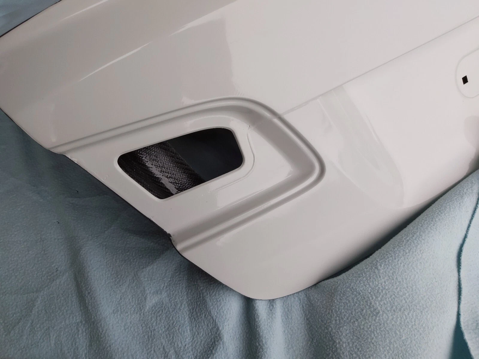 REAL CARBON TRUNK LID for BMW E92 M3, BRAND NEW, MADE IN GERMANY