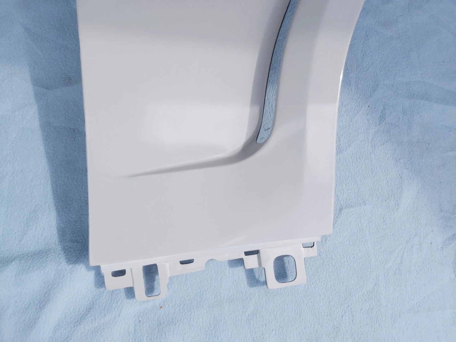 REAL CARBON FENDERS FOR BMW E92 M3, BRAND NEW, MADE IN GERMANY