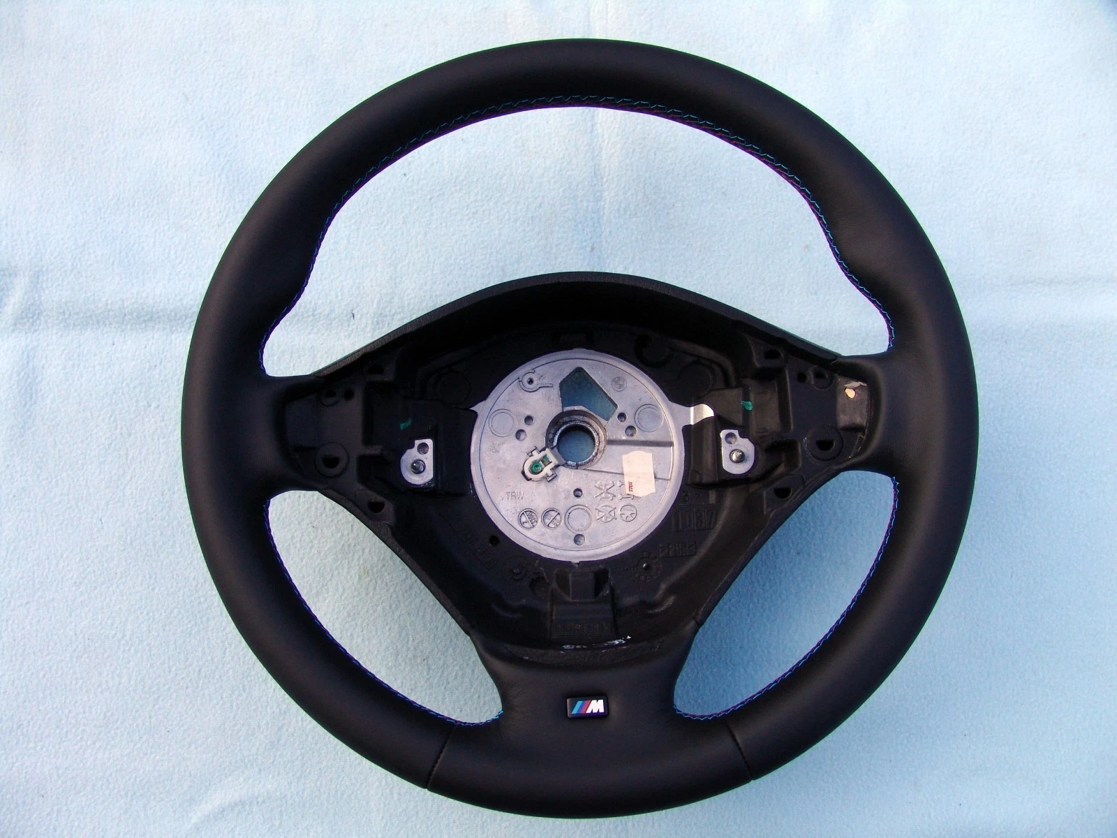 BMW M TECHNIC SPORTS STEERING WHEEL, E36 M3 NEW NAPPA LEATHER, 3 COLOR STITCHING