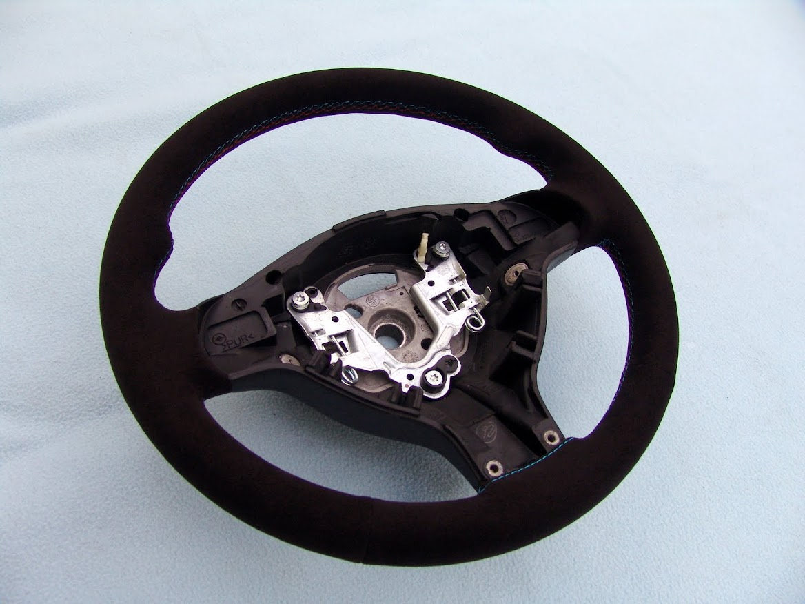BMW M TECHNIC STEERING WHEEL, NEW ALCANTARA, 3 COLOR STITCHING, E39 M5, E46 M3