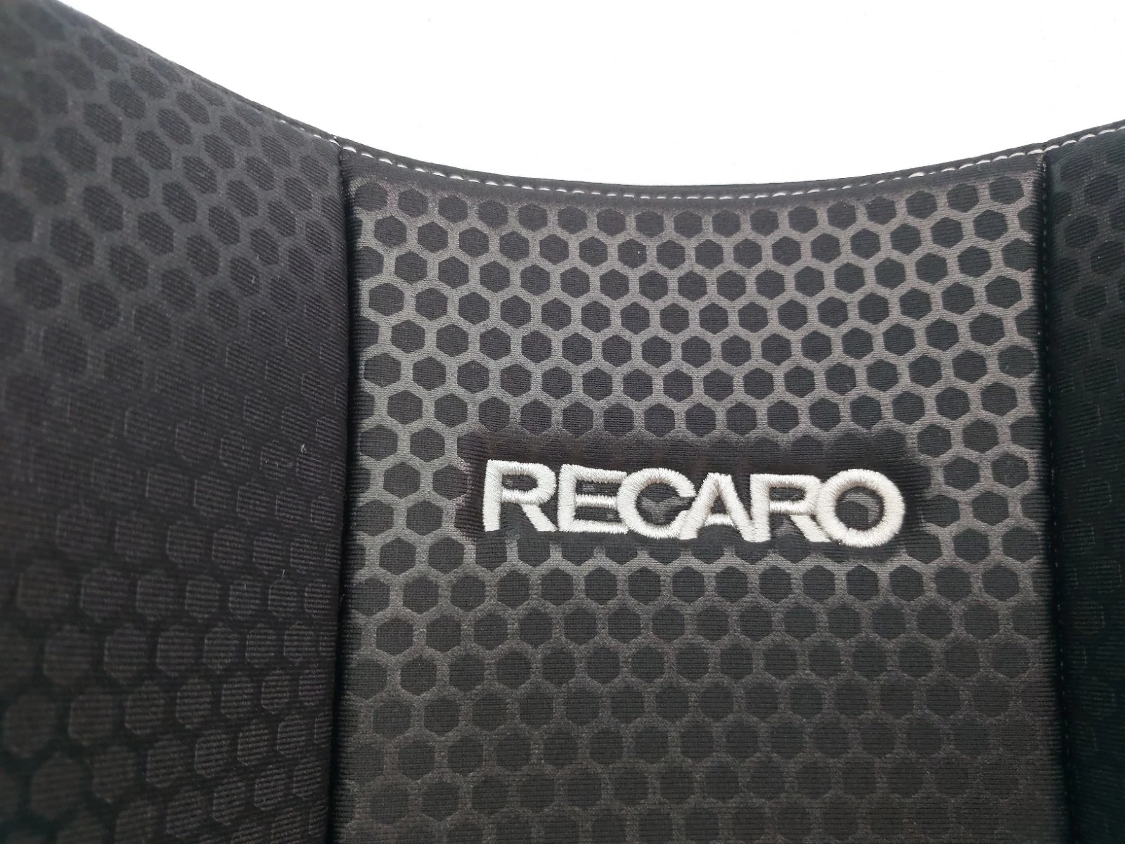 RECARO Axion 1 Fresh Black Child Seat, NEW. Made in Germany