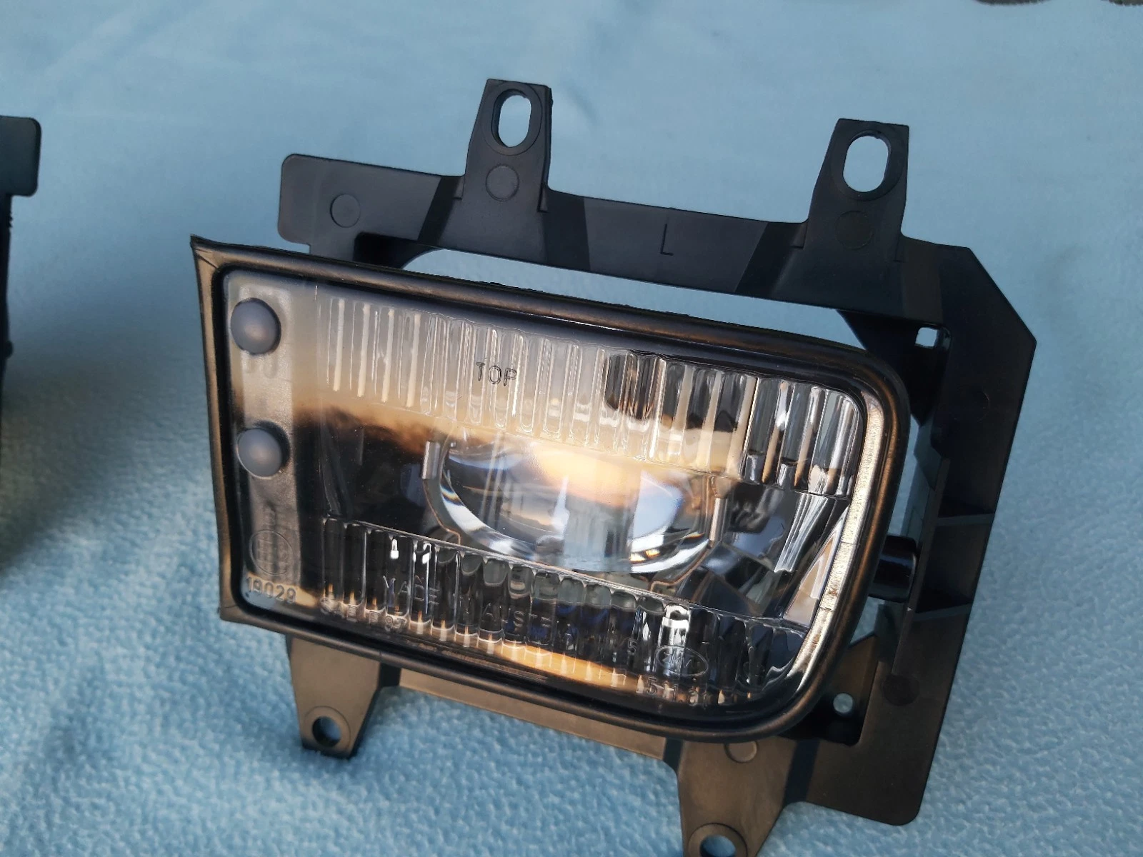 BMW E30 CLEAR EURO FOGLIGHTS, ORIGINAL ZKW, BRAND NEW. 63171385945 + 63171385946