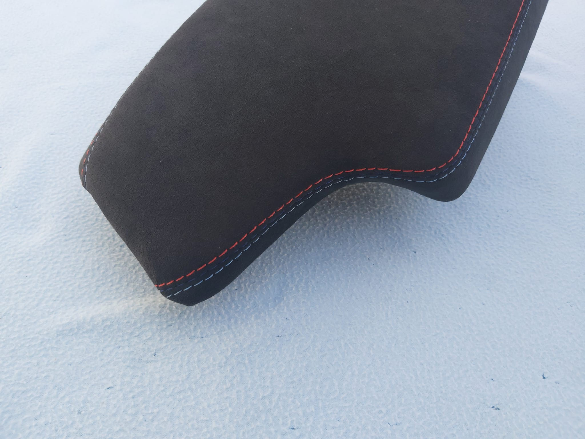 BMW F80 M3 F82 M4 ARMREST, NEW 9002 ALCANTARA with M-STITCHING and CARBON Cover