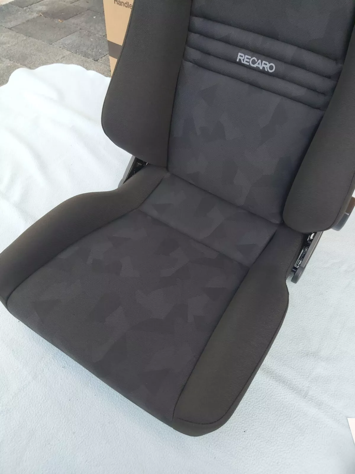 Recaro Specialist Artista Black / Nardo Black