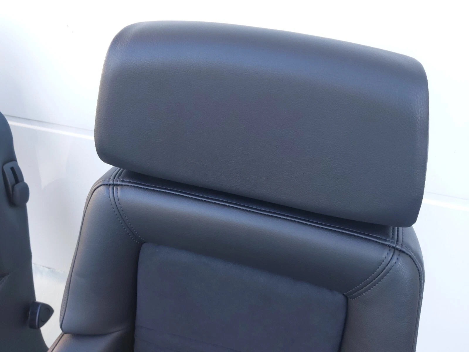 Recaro Expert Artificial Leather / Dinamica Black