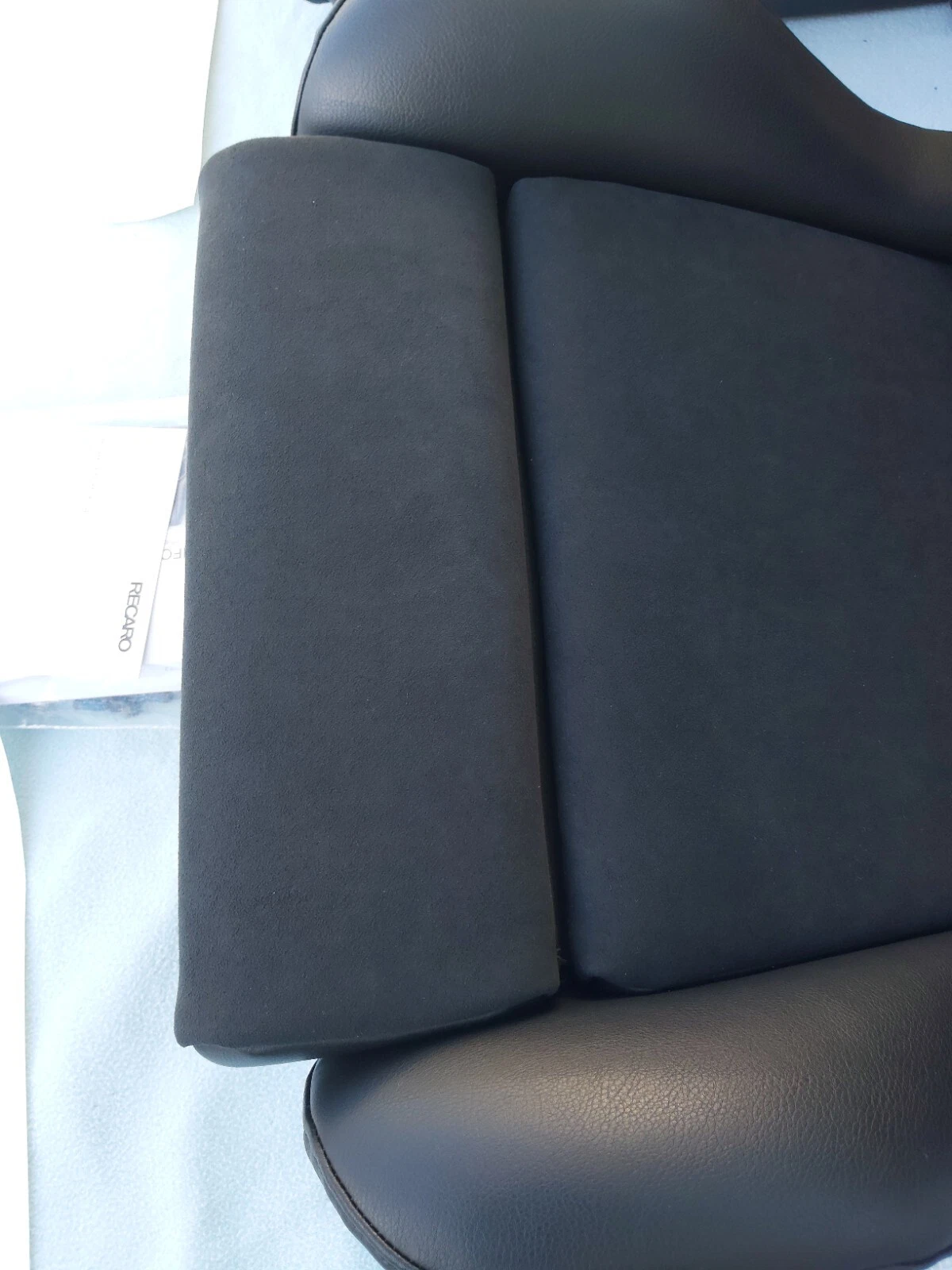 Recaro Expert Artificial Leather / Dinamica Black