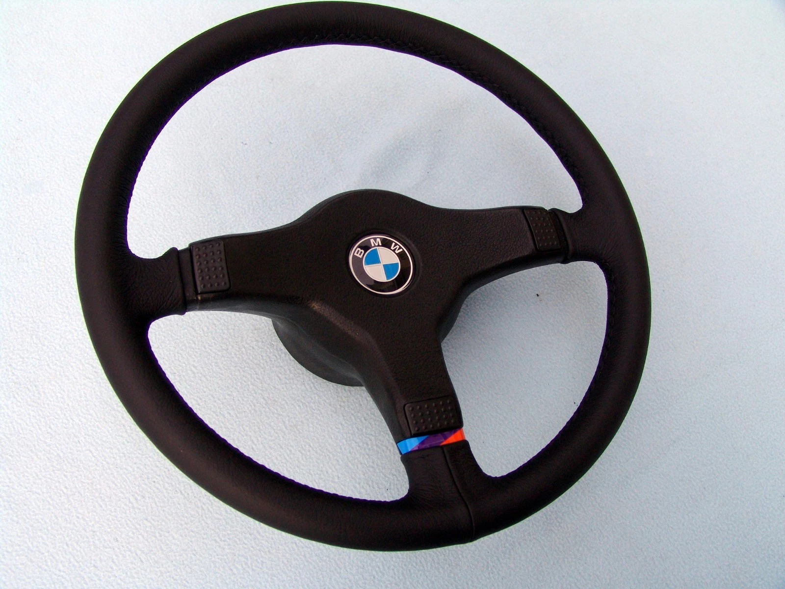 BMW E30 M Technic 1 steering, Montana (grainy) leather, stock look