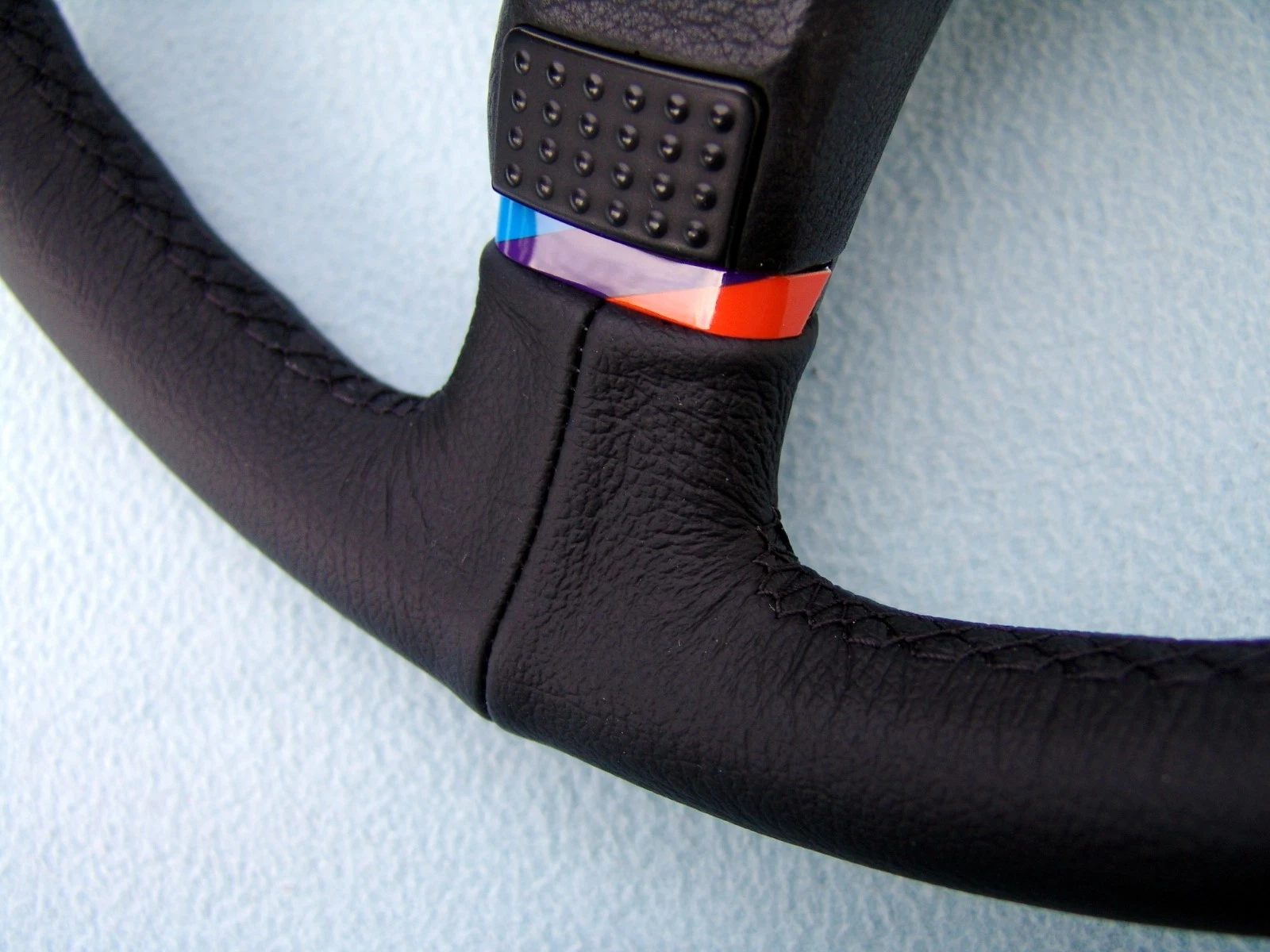 BMW E30 M Technic 1 steering, Montana (grainy) leather, stock look