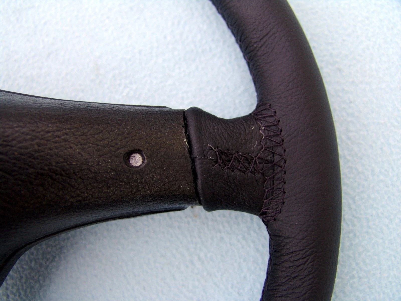 BMW E30 M Technic 1 steering, Montana (grainy) leather, stock look