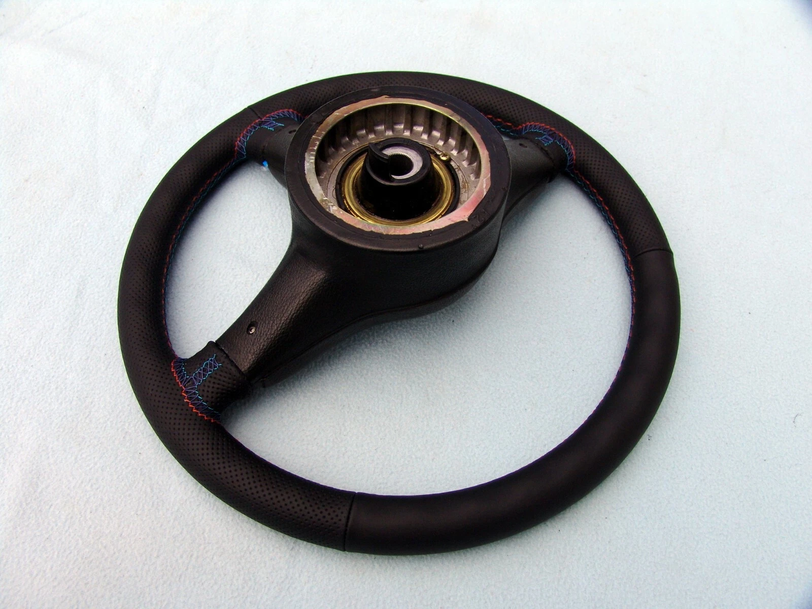 BMW E30 M Technic 1 steering, plain/perforated leather