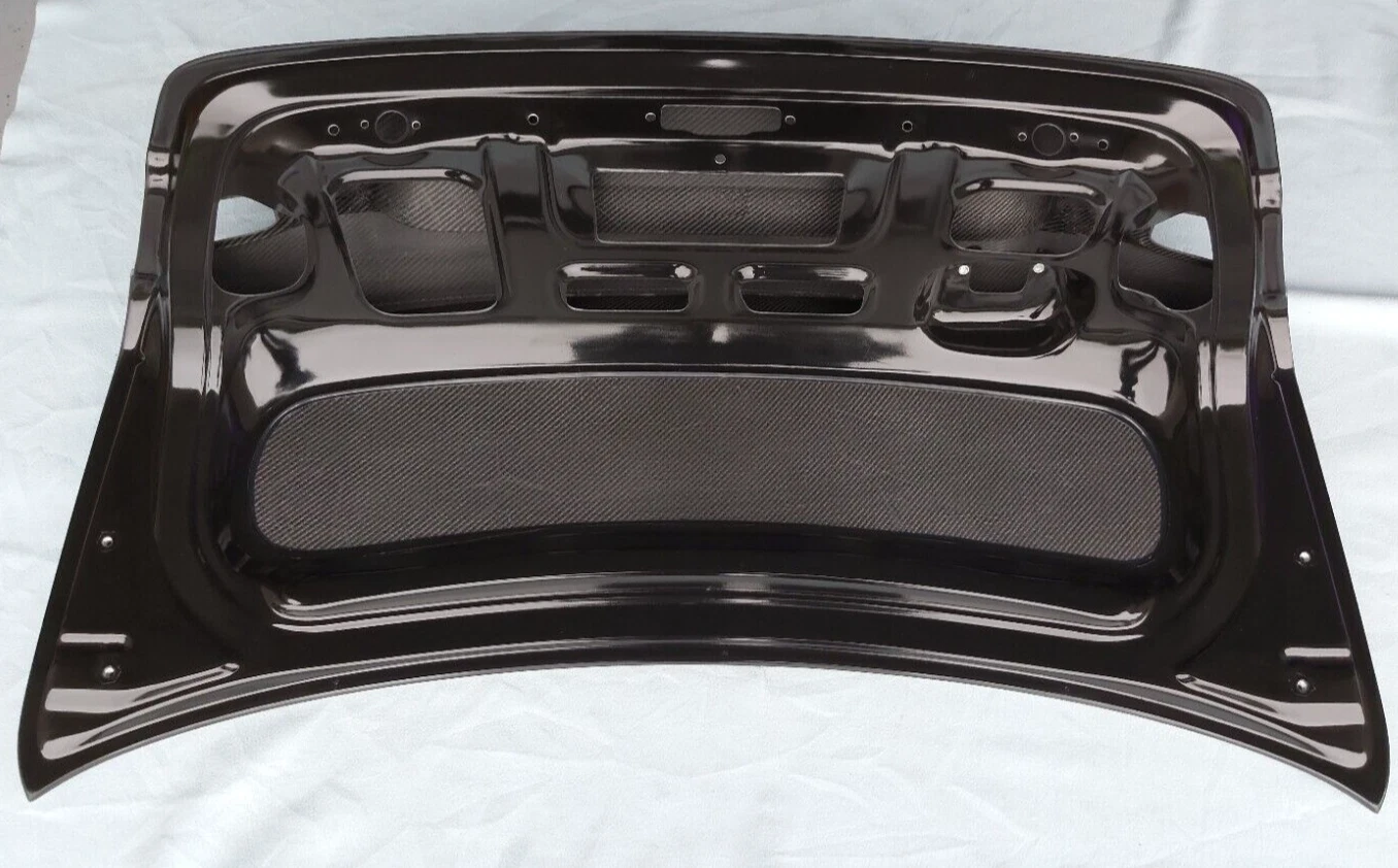 REAL CARBON TRUNK LID for BMW E92 M3, BRAND NEW, MADE IN GERMANY