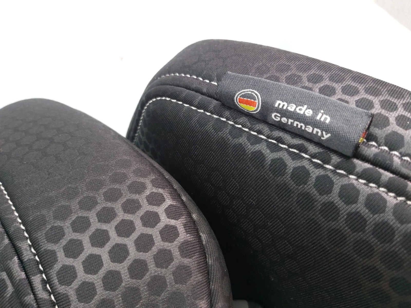 RECARO Axion 1 Fresh Black Child Seat, NEW. Made in Germany