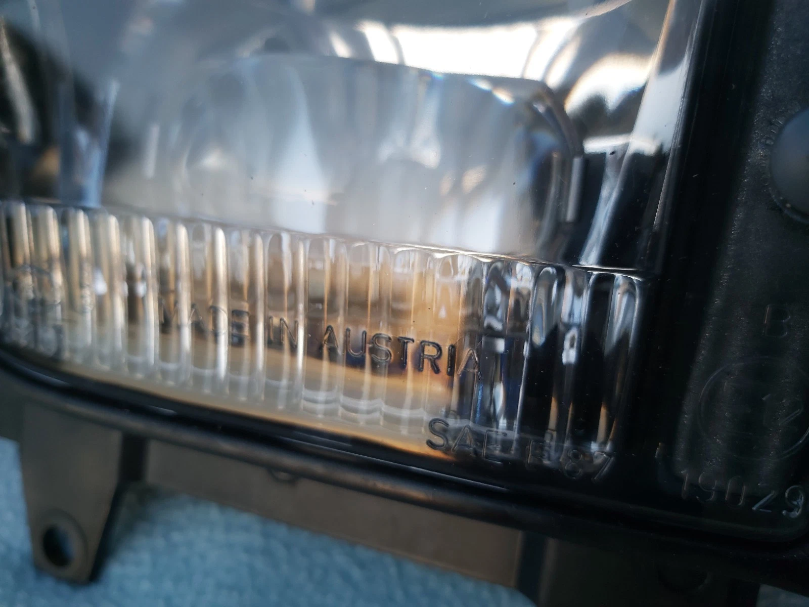 BMW E30 CLEAR EURO FOGLIGHTS, ORIGINAL ZKW, BRAND NEW. 63171385945 + 63171385946
