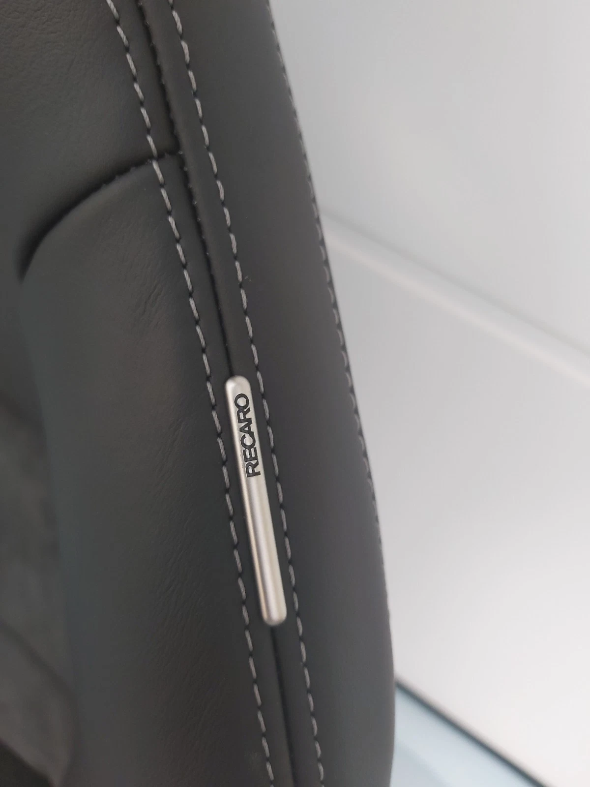 BMW M4 GTS SEATS. GENUINE BMW/ RECARO. 52108072473 and 52108072474. BRAND NEW