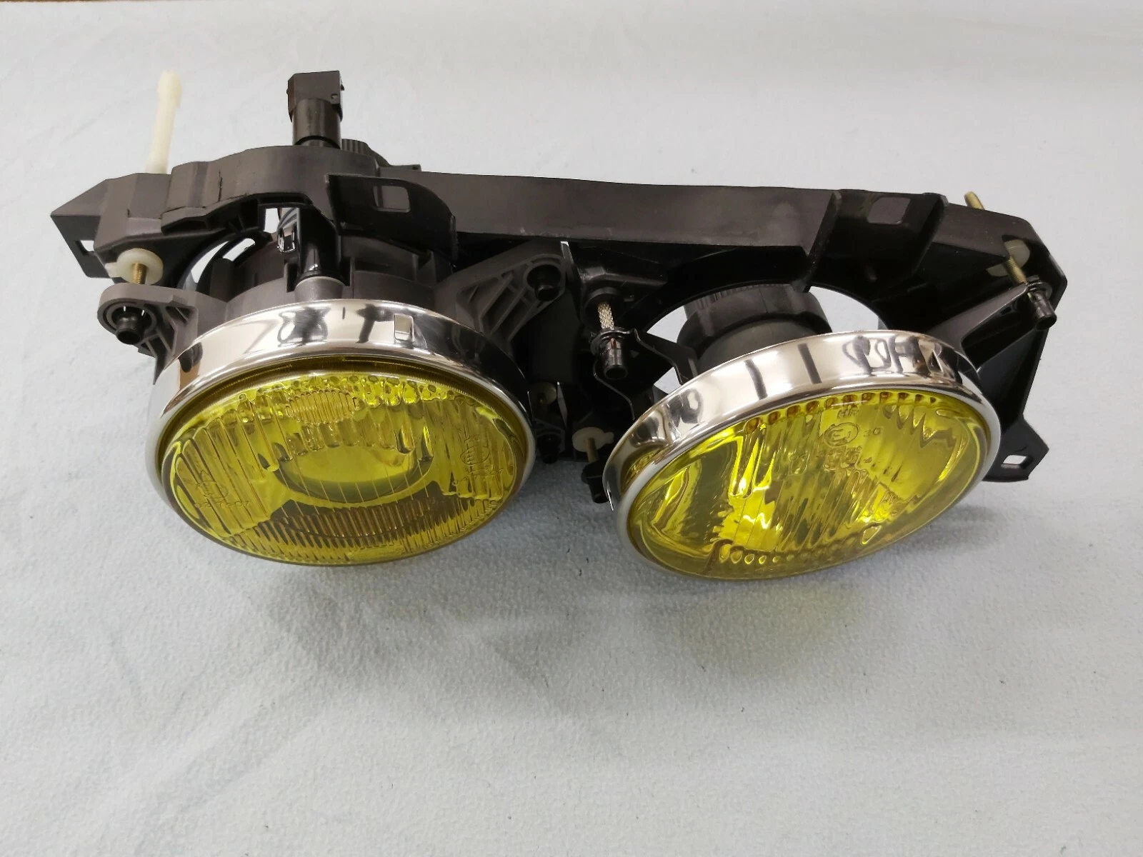 BMW E32 E34 M5 HELLA ELLIPSOID EURO YELLOW HEADLIGHTS,OEM, GENUINE BMW,BRAND NEW