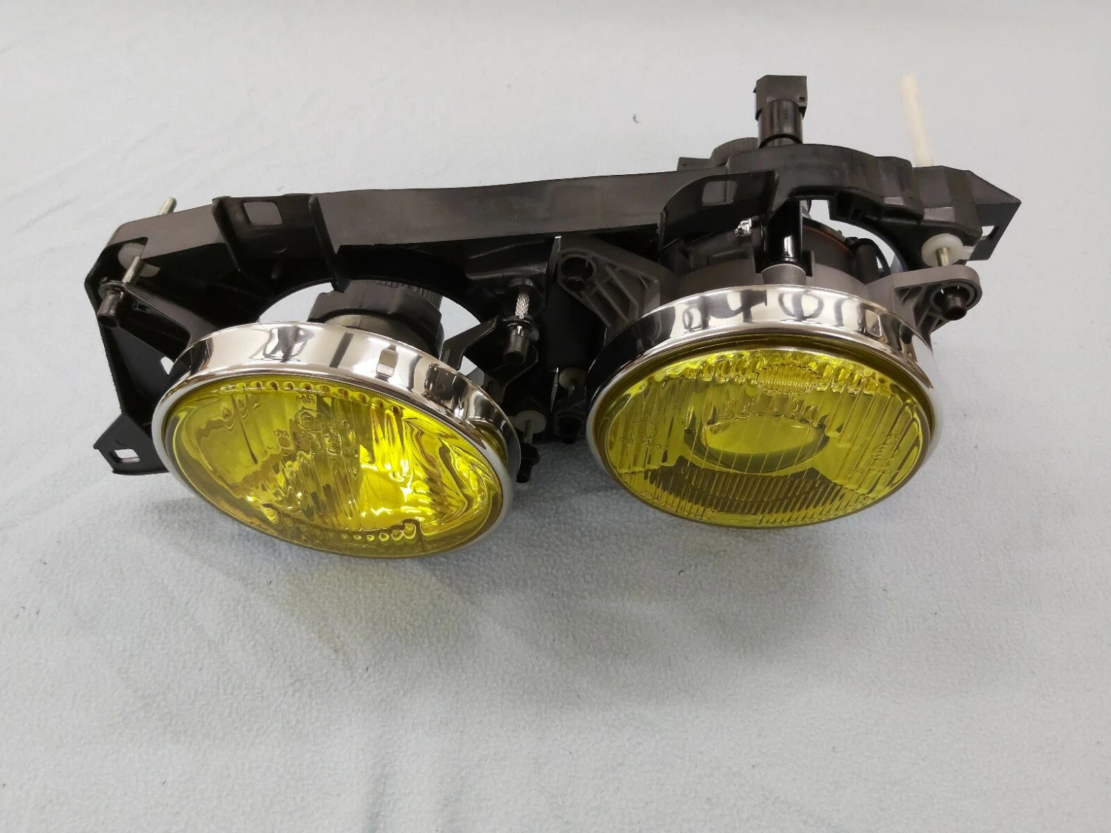 BMW E32 E34 M5 HELLA ELLIPSOID EURO YELLOW HEADLIGHTS,OEM, GENUINE BMW,BRAND NEW