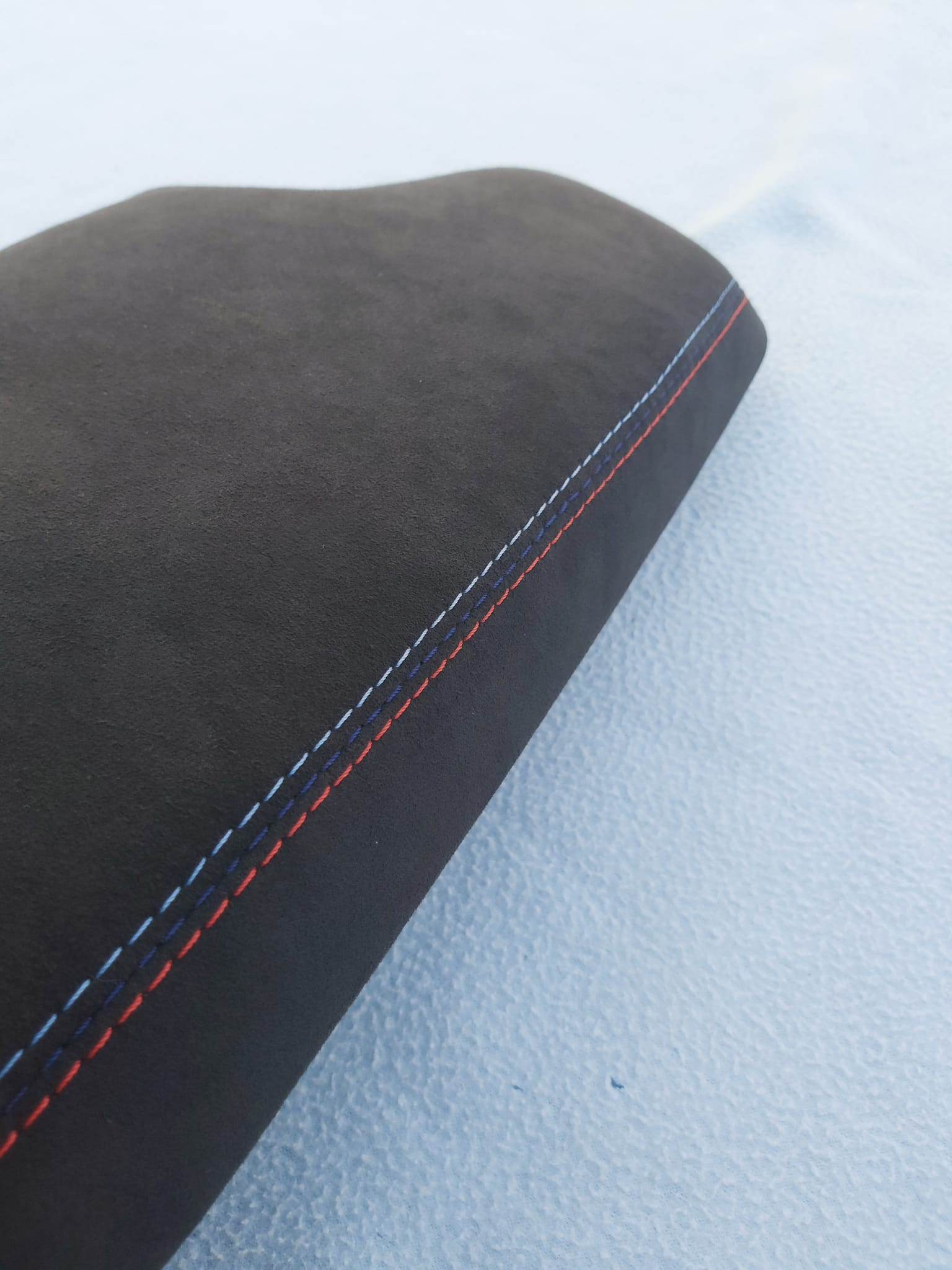 BMW F80 M3 F82 M4 ARMREST, NEW 9002 ALCANTARA with M-STITCHING and CARBON Cover