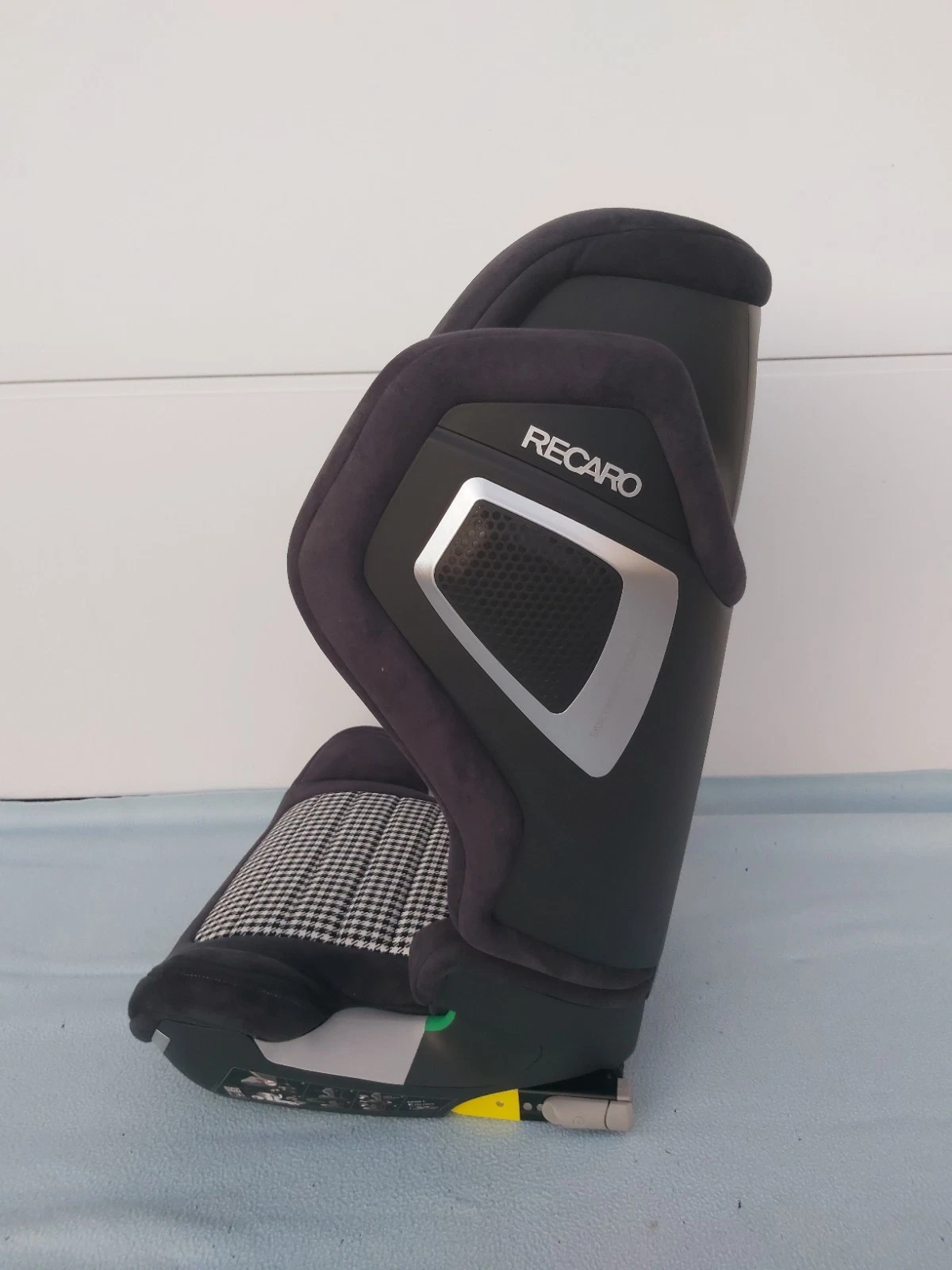 RECARO Axion 1 "PEPITA" Child Seat, NEW. Made in Germany.